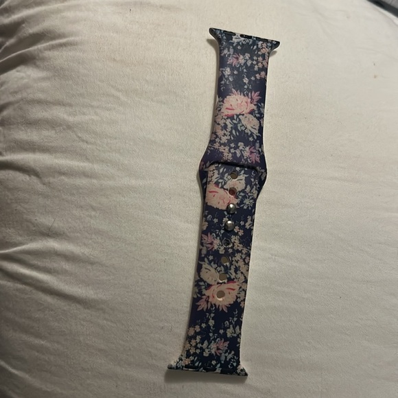 Size 38-40 iWatch band - Picture 1 of 8